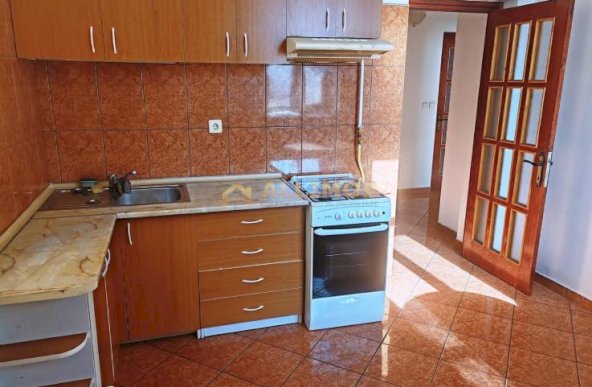 Apartament 3 camere  in Ploiesti, zona centrala