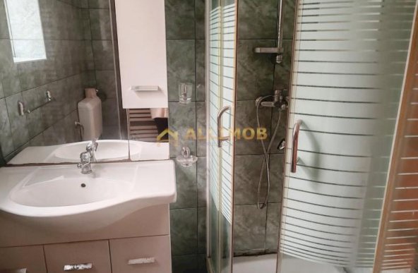 Apartament 3 camere  in Ploiesti, zona centrala