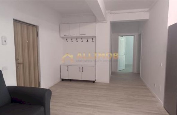 Apartament 3 camere in Ploiesti, zona Vest.