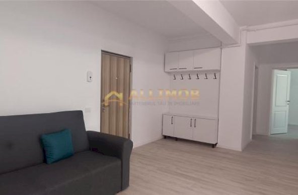 Apartament 3 camere in Ploiesti, zona Vest.