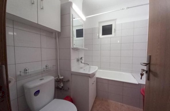 Apartament 3 camere  in Ploiesti, zona Mihai Viteazul