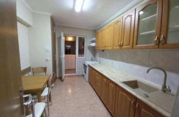 Apartament 3 camere  in Ploiesti, zona Mihai Viteazul