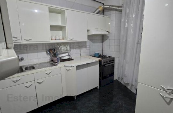 APARTAMENT DE VÂNZARE CU 5 CAMERE ZONA CALEA MOSILOR COLȚ CU CAROL 1