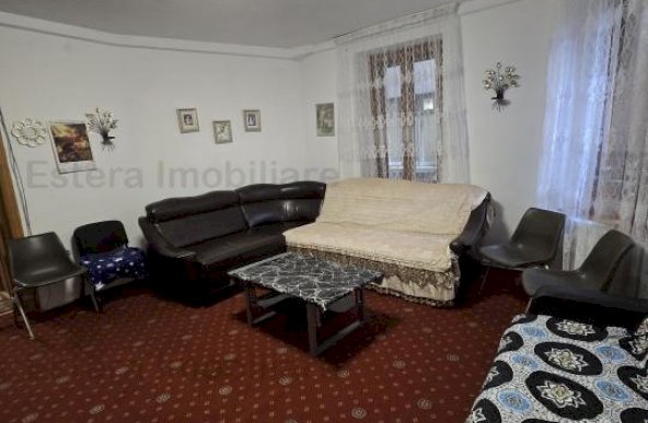 APARTAMENT DE VÂNZARE CU 5 CAMERE ZONA CALEA MOSILOR COLȚ CU CAROL 1