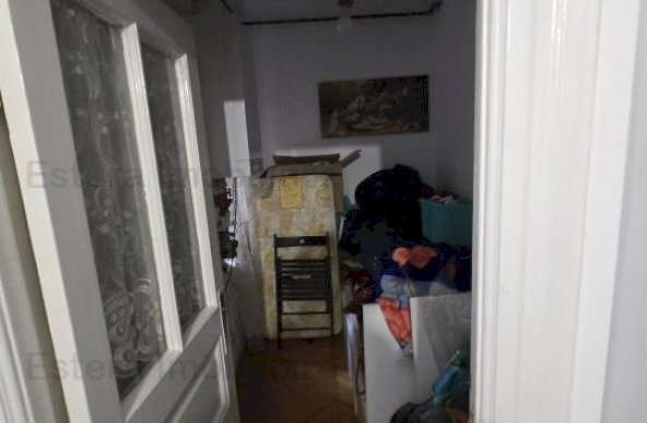 APARTAMENT DE VÂNZARE CU 5 CAMERE ZONA CALEA MOSILOR COLȚ CU CAROL 1