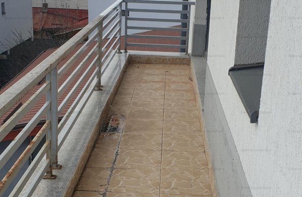 DE VANZARE APARTAMENT 2 CAMERE ZONA BUCURESTI NOI