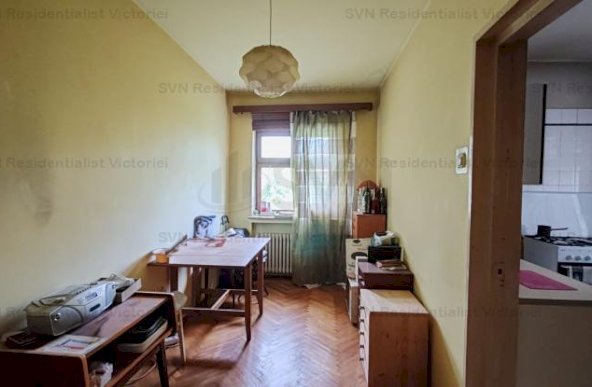 Vanzare apartament 4 camere, Lascar Catargiu, Bucuresti