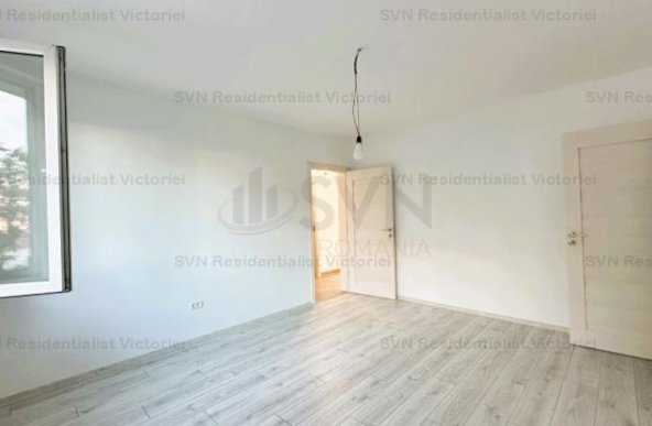 Vanzare apartament 3 camere, Grivitei, Bucuresti