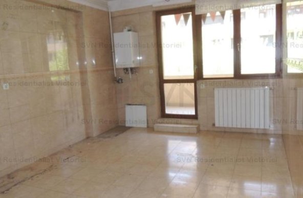 Vanzare apartament 3 camere, Central, Bragadiru