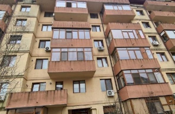 Vanzare apartament 2 camere, Central, Bragadiru