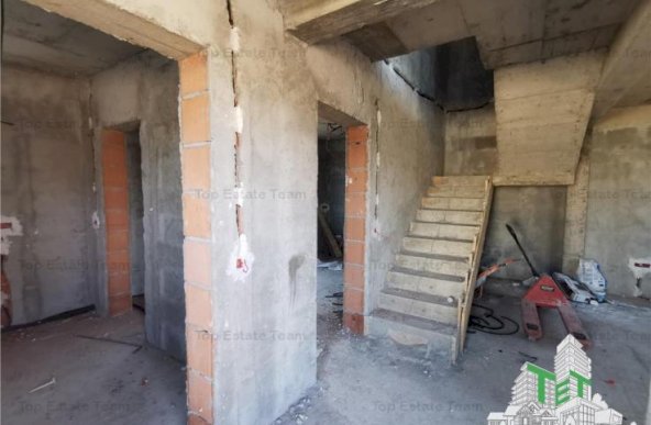 Vila 4 camere inchiriata toate utilitatile/incalzire pardoseala in Ciorogarla (750 euro/luna)