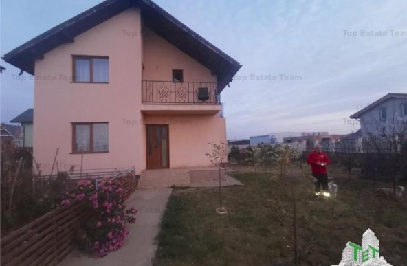 Vila 5 camere regie proprie cu gradina/garaj in Bacu (Joita)