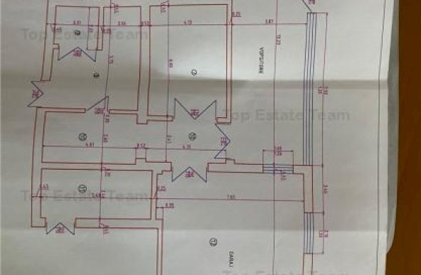 Inchiriere cladire P+1 comercial 2.400mpu Magurele stradal