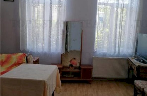 Casa 5 camere in zona - Serban Voda