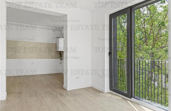 Vanzare, Apartament 3 Camere bloc boutique P-ta Victoriei