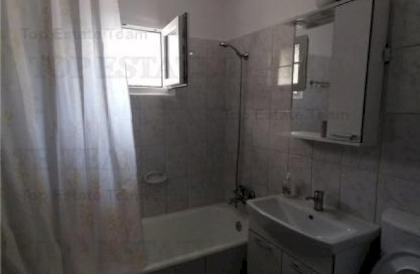 Apartament cu 3 camere de inchiriat in zona Splaiul Unirii - Camera de Comert