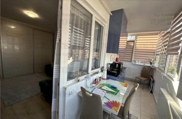 Apartament de 3 camere mobilat, utilat modern racordat la toate utilitatile in Militari Rezidence