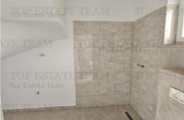 Duplex 4 camere incalzire pardoseala cu 2 placi langa STB si gradinita