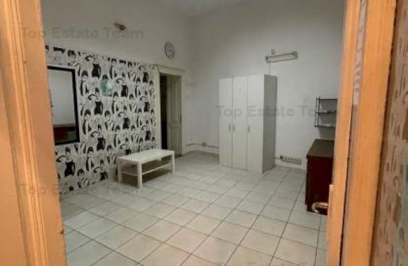 Spatiu de birouri de inchiriat , 2 camere, parter,  zona Universitate