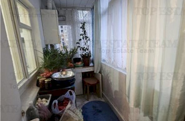 Apartament 3 camere decomandat centrala proprie Parc Sebastian