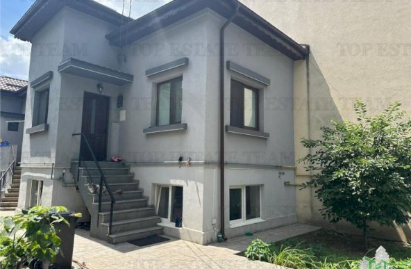 Casa de vanzare in zona Parcul Circului