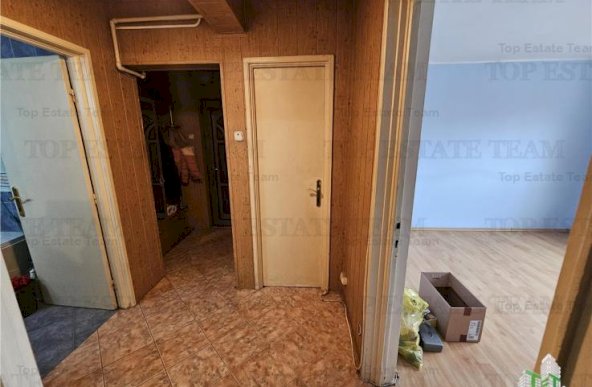 Apartament 2 camere decomandat+loc parcare/posibilitate centrala Piata Progresul