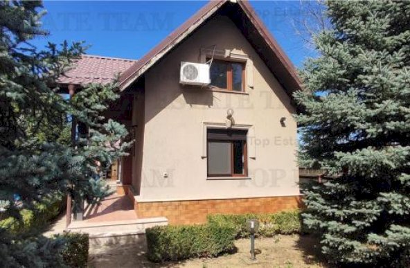 Casa principala cu curte generoasa si casa pentru oaspeti in Snagov