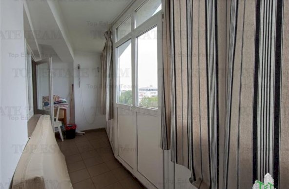 Vanzare apartament 2 camere  cu terase Mihalache- Domenii