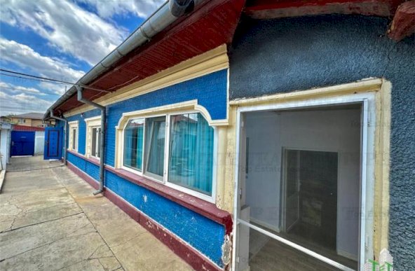 Casa de vanzare si 300mp teren, in Comuna Berceni/ Zona Mega Image