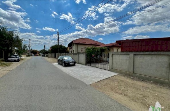 Casa de vanzare si 300mp teren, in Comuna Berceni/ Zona Mega Image