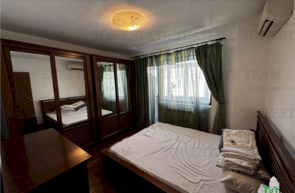 Apartament cu 3 camere pe Calea Grivitei, langa metrou