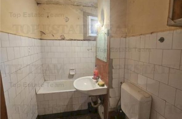 Apartament 3 camere (etaj1) bloc reabilitat zona Rahova/Alexandriei