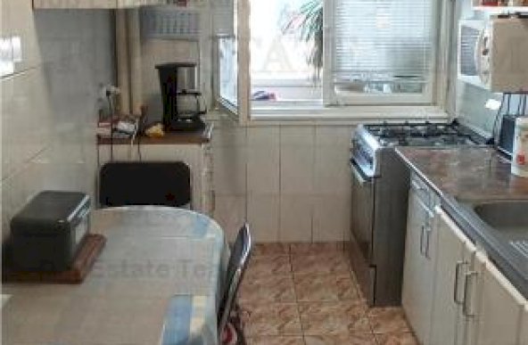 Apartament 2 camere de vanzare, zona Stefan cel Mare