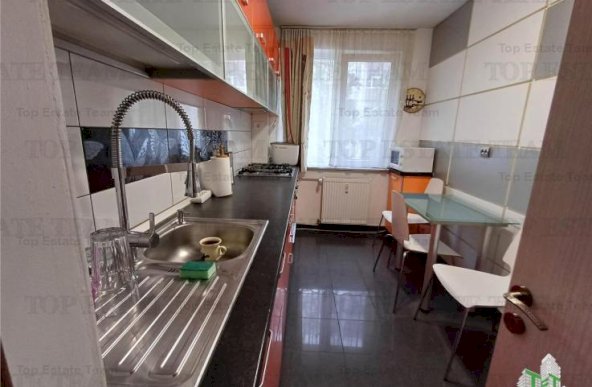 Apartament mobilat 2 camere decomandat Pacii (3min metrou)