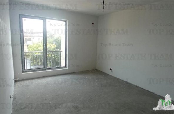 Apartament 3 camere de vanzare in zona Mosilor