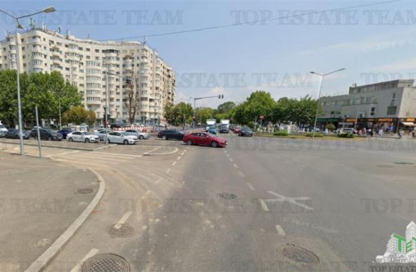 Spatiu comercial de vanzare 611 mp  in zona Berceni