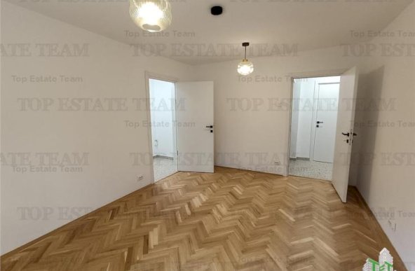 Vanzare apartament 2 camere piata Victoriei