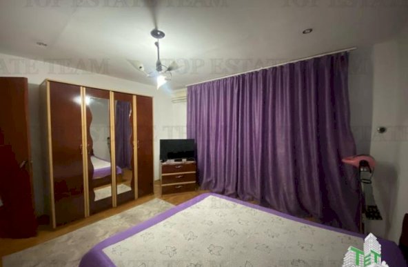 Apartament 3 camere,  balcon, de vanzare, Nerva Traian