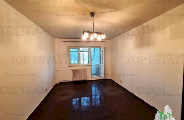 Apartament 2 camere de vanzare in zona Baicului