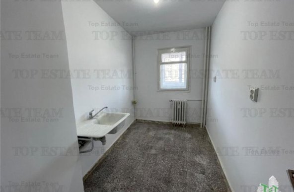 Apartament cu 3 camere decomandat in zona Colentina - Doamna Ghica