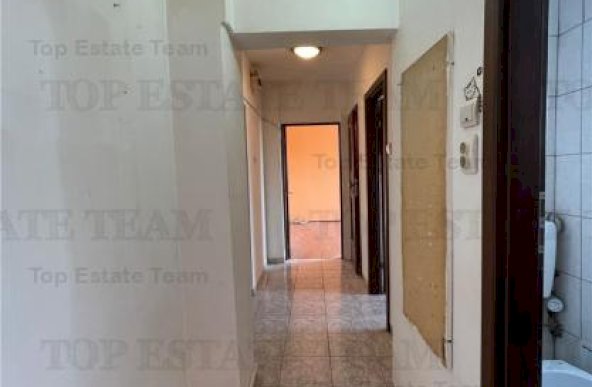 Ocazie! Apartament cu 2 camere decomandat - CENTRALA PROPRIE