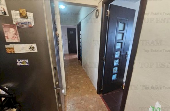 Apartament 3 camere bloc 1982 metrou Lujerului