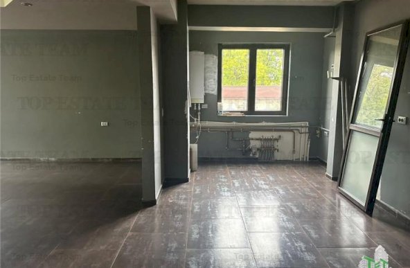 Apartament 3 camere de vanzare in zona Bucurestii Noi