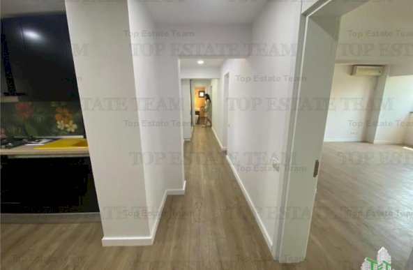 Apartament 4 camere renovat, de inchiriat zona Piata Victoriei