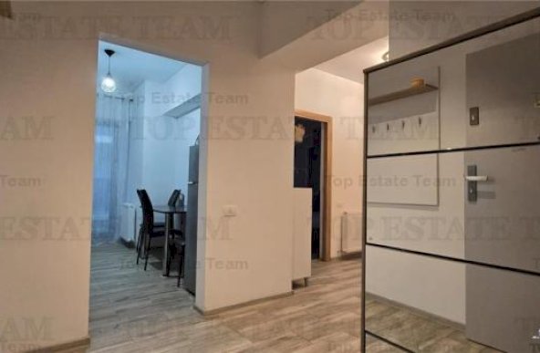 Apartament 2 camere Mamaia, pe partea cu lacul