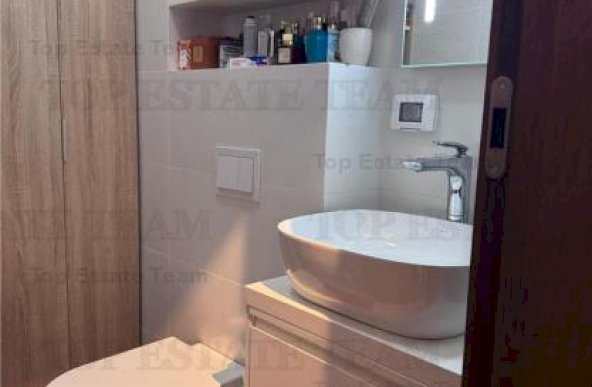 Apartament 3 camere cu terasa de vanzare in zona Bazilescu