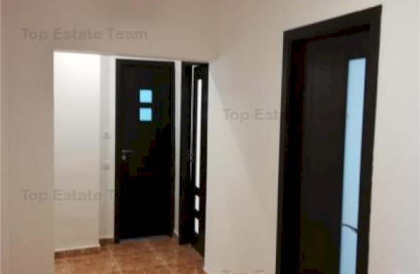 Apartament 3 camere Zona Nerva Traian