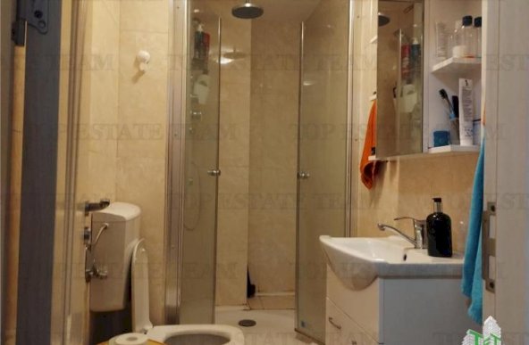 Apartament 2 camere de vanzare, ideal investitie Unirii/Tineretului