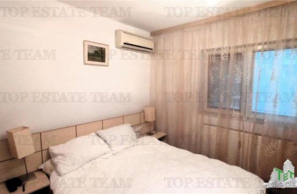 Apartament 3 camere de vanzare, zona Parcul Circului