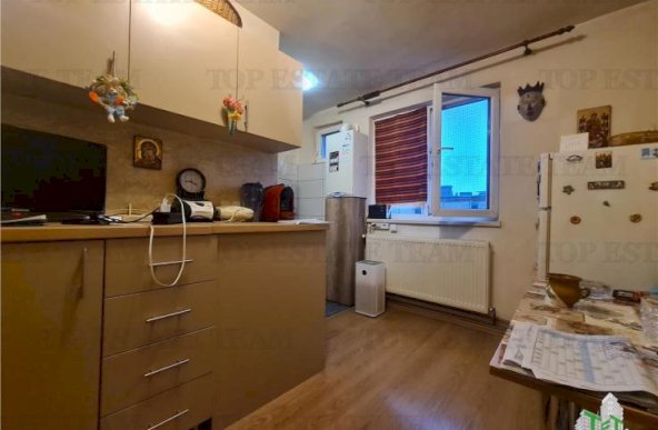 Apartament 2 camere cu centrala proprie mobilat si utilat